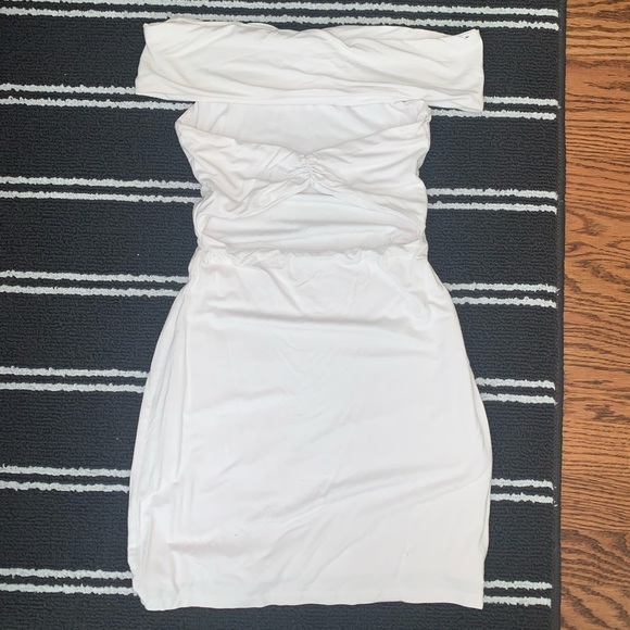 White Lovers & Friends Dress - Picture 3 of 4